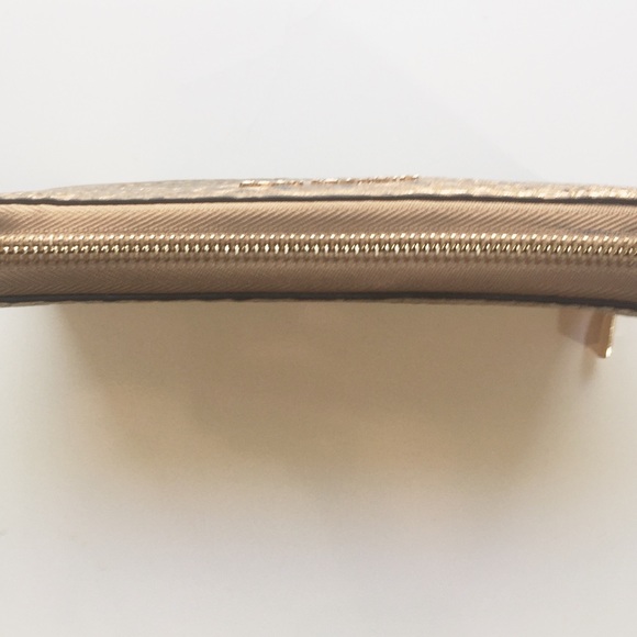 Michael Kors  Python Jet Set Continental Wallet - Picture 8 of 8